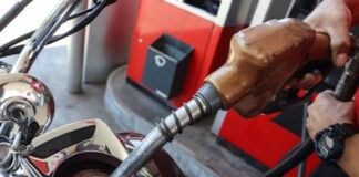 Gasolina Superior y diésel bajarán más de dos lempiras a partir del lunes