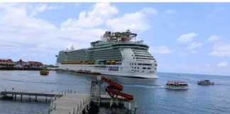 Roatán recibirá 11 cruceros está primera semana de enero