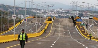 Venezuela y Colombia abren un segundo puente para el tránsito de vehículos