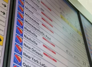 Un fallo en sistema de control afecta a vuelos en todo espacio aéreo de EEUU