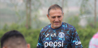 Hernán “Tota” Medina cesado como DT del Motagua