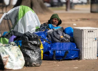 La población de personas sin techo en Estados Unidos alcanzó cifra récord en 2023