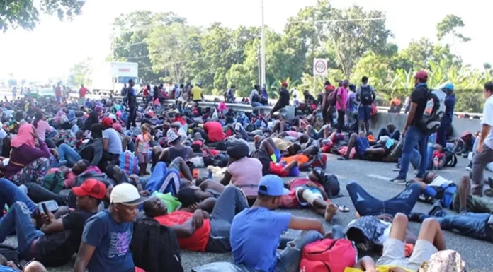 Canciller Ebrard niega que haya aceptado el programa “Quédate en México”