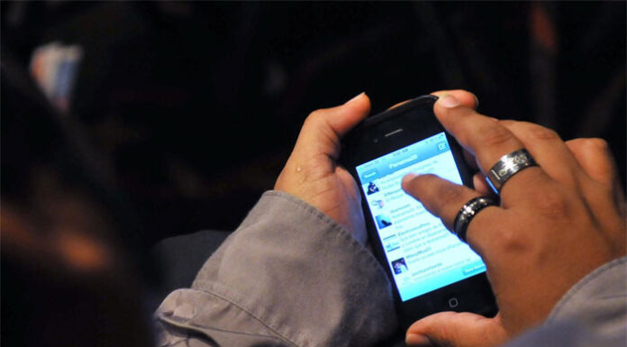 Redes sociales y apps de mensajería, aliados clave para tráfico de migrantes