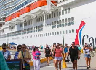 Honduras recibió 1.91 millones de turistas y captó 548.9 millones en 2022