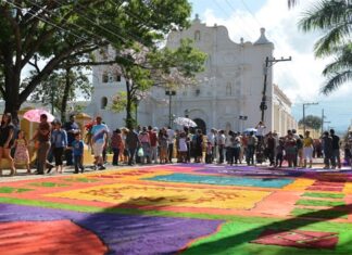 Más de 50 alfombras multicolores se realizarán en Comayagua durante Semana Santa