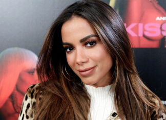 Anitta dice que «vendería sus órganos» para romper su contrato con Warner