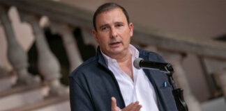 La empresa privada no va desaparecer se va ir a otro país a invertir: Juan Carlos Sikaffy