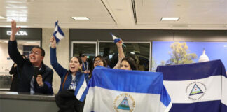 Médica opositora expulsada de Nicaragua está ya en EEUU