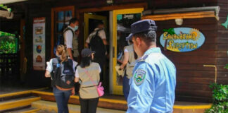 INM realiza Operación Tornado I en Islas de la Bahía