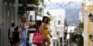 Puerto Rico perdió un 2 % en su población de 2020 a 2022