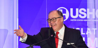 Empresarios hispanos bregan por más contratos públicos y privados en EEUU