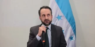 China puede ser un gran mercado para exportación de camarón, sugiere ministro de la presidencia