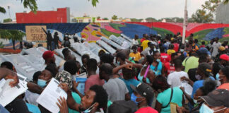 Caos en la frontera sur de México ante el récord de peticiones de refugio