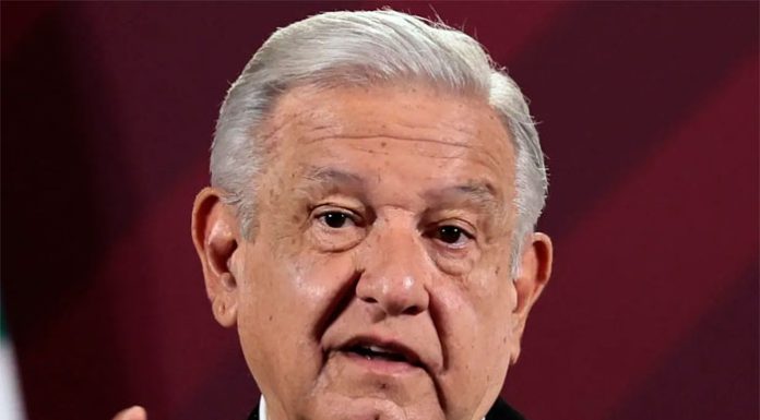 López Obrador responde a Texas que son “malos gobernantes” por las muertes de migrantes