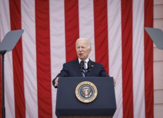 La Casa Blanca y los republicanos trabajan a contrarreloj para aprobar la ley sobre deuda