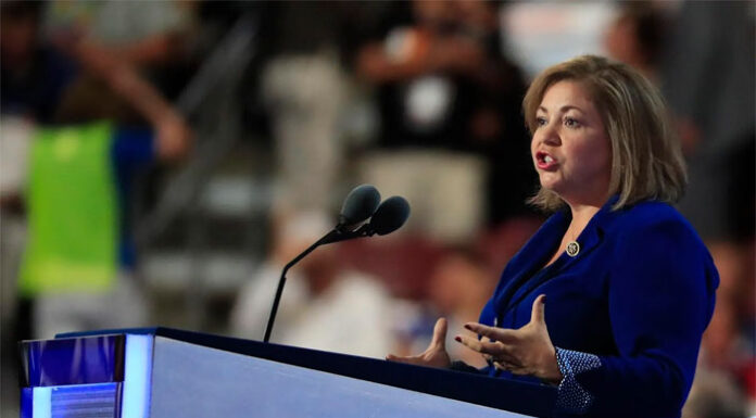 Los demócratas presentan un proyecto de ley que amplía las vías legales para entrar a EEUU