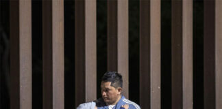 El condado de Pima en Arizona logra acuerdo con hoteles para albergar migrantes