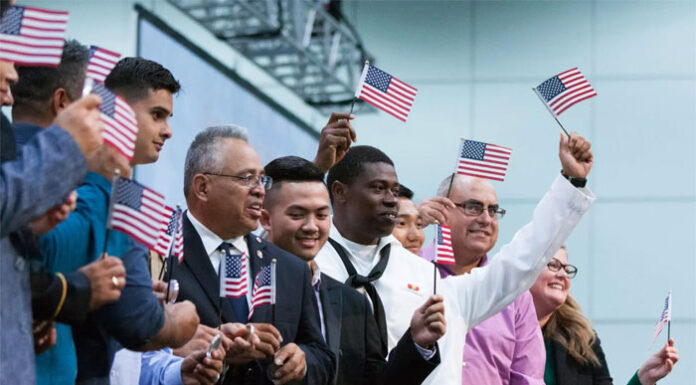 Gobierno enviará por correo la certificación de estatus migratorio