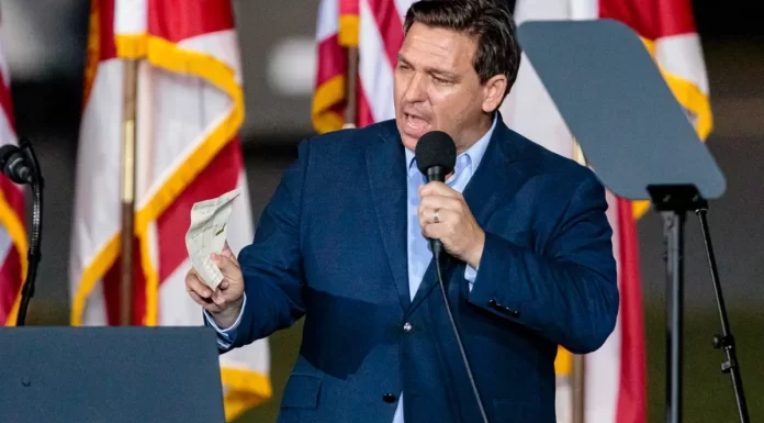 DeSantis anuncia coalición de alguaciles de todo EEUU contra el «colapso» de la frontera