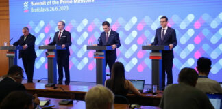 Cuatro líderes centroeuropeos rechazan las cuotas migratorias obligatorias