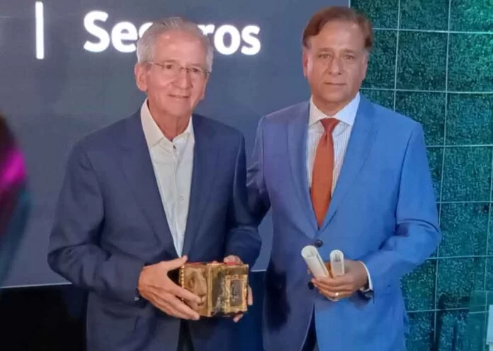 MIN-Ricardo-Maduro-696x496 (1)