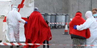 El C.Europa denuncia carencias en la asistencia a migrantes en Canarias, Ceuta y Melilla