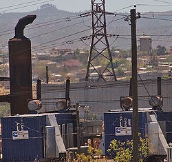 Gobierno tendría que pagarle $ 3 mil millones a térmicos para nacionalizar maquinaria