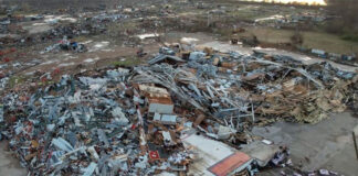 Un muerto por tornado en Misisipi, mientras tormentas y calor amenazan gran parte de EEUU