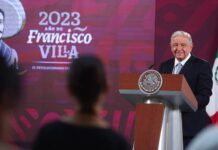 López Obrador tacha de “barbaridad” y “exterminio” nuevas medidas antinmigrantes de Texas