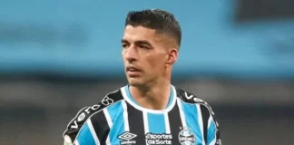 Luis Suárez se trata la rodilla en medio de las dudas sobre su continuidad en el Gremio