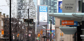 Canadá reducirá el número de inmigrantes hasta un 27 % en los próximos tres años