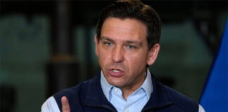 Precandidato presidencial mexicano tilda de «fascista» la ley antinmigración de Florida