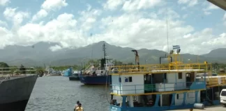 Barcaza para producir energía en La Ceiba, no será posible por falta de profundidad en puerto