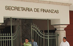 Sefin transfiere L 514 millones a 104 alcaldías