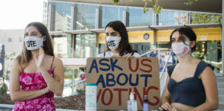 Promover el voto latino en las elecciones locales ayudaría a evitar leyes como la SB1718