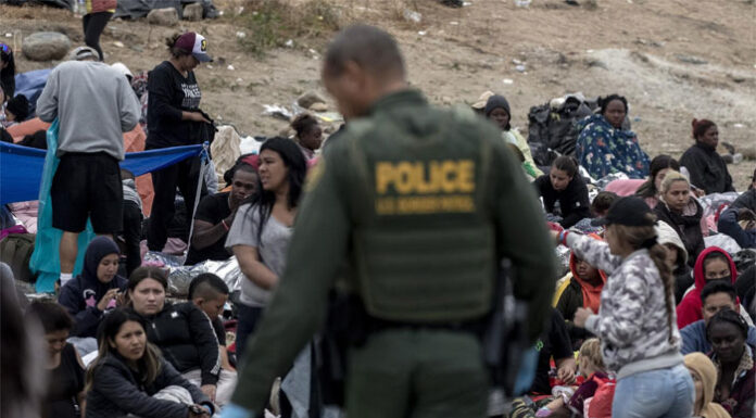 Casi dos de cada tres enviados a centros del ICE en noviembre fueron arrestados por CBP