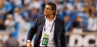 El mexicano Tena cita 19 jugadores para amistoso con Honduras, que tiene de vuelta a Rueda