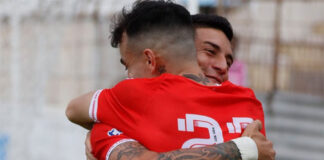 Vida otorga “manito” a Lobos con dobletes de Tellas y Canales