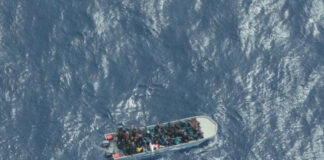 Sea Watch exige «permiso inmediato» para ir a Lampedusa tras ser enviada 4 veces más lejos