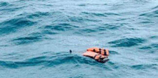 Abandonan lancha que llevaba migrantes en aguas de Panamá, con un muerto y un desaparecido