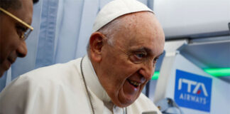 El papa pide desde Lisboa políticas para proteger el medio ambiente y ayudar a los jóvenes