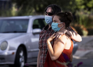 California ofrece ayuda a propietarios de vivienda atrasados en pagos debido a la pandemia