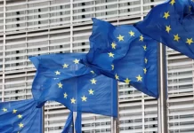 UE acuerda penalizar comercialmente a países que no cooperen en el retorno de inmigrantes