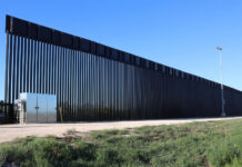 ACLU condena el avance de leyes en Texas que criminalizan a migrantes y financian el muro