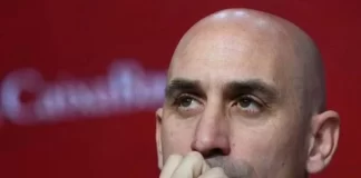 FIFA suspende durante tres años a Luis Rubiales