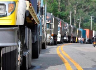 Transportistas de carga confían en resolución diplomática, luego de reunión en Costa Rica