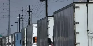 Bloqueo de Texas en mexicana Ciudad Juárez afecta exportación de mercancías a EEUU