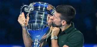 Djokovic levanta el trofeo de número uno del año en Turín