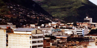 La capital de Honduras recuerda, entre lluvias, los daños del huracán Mitch en 1998